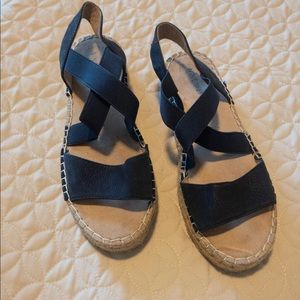 Nine West Bordwalkwm